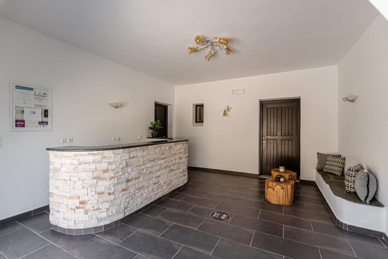 Zefyros Studios Pláka Dış mekan fotoğraf