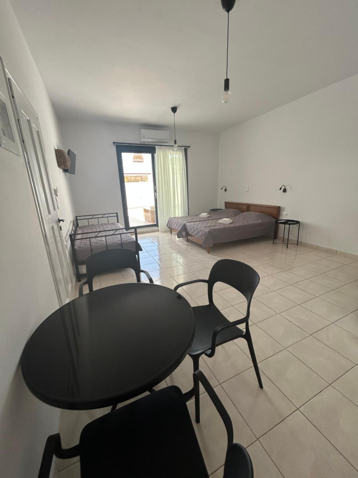 Zefyros Studios Pláka Dış mekan fotoğraf